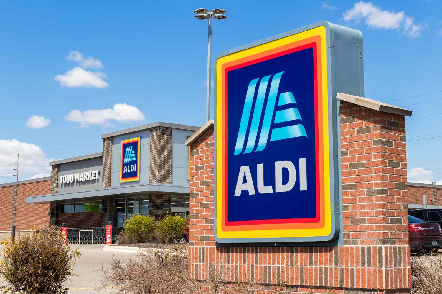 Join the Aldi Family: Exciting Career Opportunities Await You!